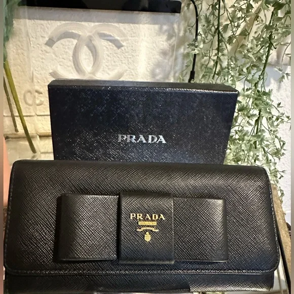 Prada ribbon long saffiano black continental bow wallet with Prada box - Picture 14 of 16